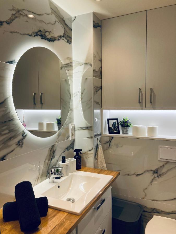 Apartament Lovely Space Rzeszow Dış mekan fotoğraf