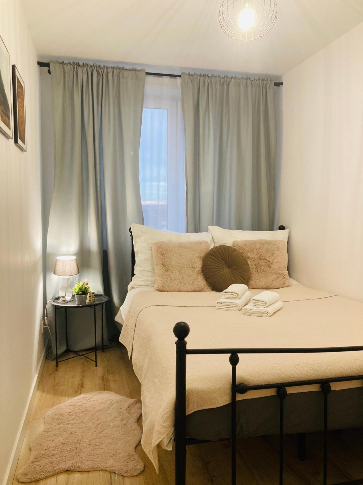 Apartament Lovely Space Rzeszow Dış mekan fotoğraf